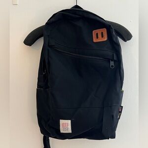 Topo Designs Day Backpack Daypack Black/Yellow